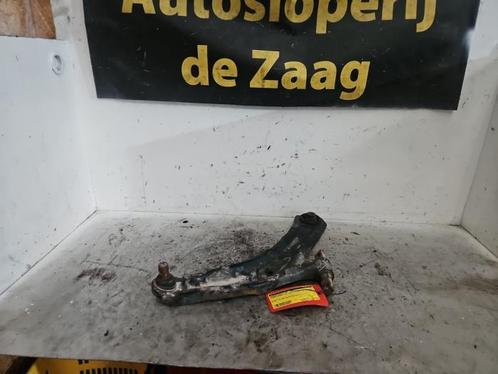 Draagarm rechts-voor van een Nissan Qashqai, Auto-onderdelen, Ophanging en Onderstel, Nissan, Gebruikt, 3 maanden garantie, Ophalen of Verzenden