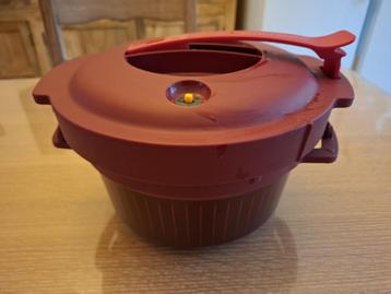 tupperware beschikbaar voor biedingen