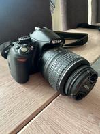 Nikonw D3100 + 18-55mm + Helios portretlens + 8GB SD kaart, Ophalen, Zo goed als nieuw, Nikon