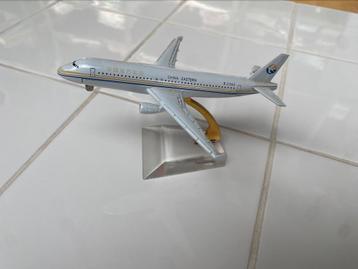 B-2360 China Eastern modelvliegtuig, Enlèvement, Comme neuf