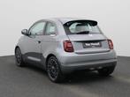 Fiat 500e 3+1 La Prima 42 kWh, 1300 kg, Parkeersensor, Zwart, 313 km