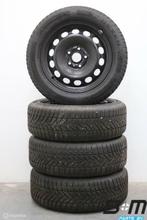 Org WINTER! 16 inch stalen velgen Audi A3 Octavia 8V0601027A, Auto-onderdelen, Banden en Velgen, Gebruikt, 16 inch, Banden en Velgen