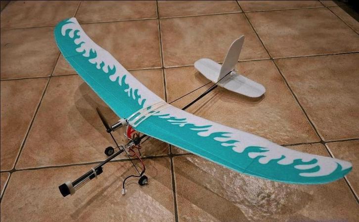 GymGenie 505mm 25g Foam | COMPLETE KIT excl.ontvanger |NIEUW, Hobby en Vrije tijd, Modelbouw | Radiografisch | Vliegtuigen, Nieuw