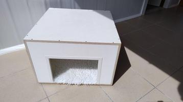 Kattenhuisje/slaapmandje. beschikbaar voor biedingen