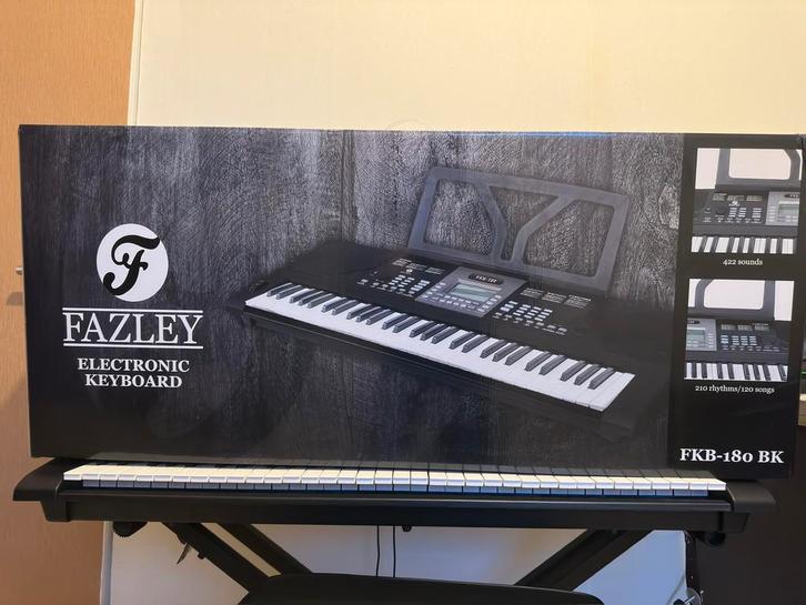 Piano starterset compleet, Muziek en Instrumenten, Keyboards, Zo goed als nieuw, Ophalen