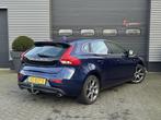Volvo V40 Cross Country 2.0 D3 Momentum | Navigatie | Ledere, Auto's, Voorwielaandrijving, Gebruikt, 4 cilinders, Blauw