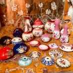Lot keramiek ornamenten handbeschilderd luster onderdelen, Antiek en Kunst, Ophalen of Verzenden