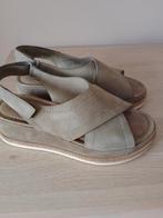 Sandalen maat 39 Tamaris weg wegens dragen van steunzolen, Vêtements | Femmes, Chaussures, Enlèvement ou Envoi, Porté, Vert, Sandales et Mûles