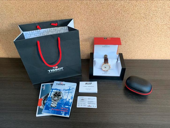 TISSOT TRADITION CHRONOGRAPH, Handtassen en Accessoires, Horloges | Heren, Gebruikt, Polshorloge, Overige merken, Staal, Leer