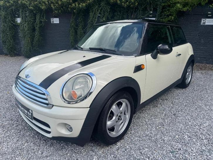 Mini CooperD1.6 D*1ER PROPRIO*AIRCO*DISTRI OK*CARNET COMPLET, Auto's, Mini, Bedrijf, Te koop, Cooper, Airbags, Airconditioning