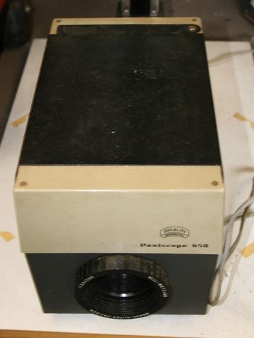 Projector Paxiscope – Braun Nurnberg 1:3.5/200