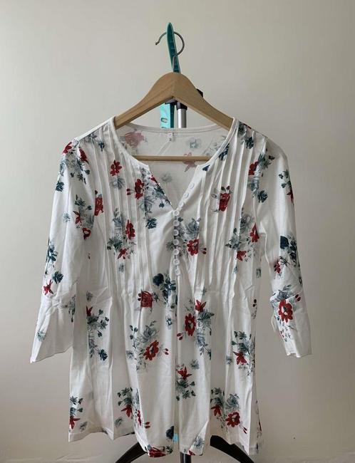 NEUVE Chemise fleurie couleur blanche, Vêtements | Femmes, Blouses & Tuniques, Neuf, Taille 36 (S), Blanc, Enlèvement ou Envoi