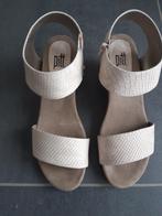 VOLLEDIG NIEUWE sandalen, Kleding | Dames, Schoenen, Nieuw, Sandalen of Muiltjes, Verzenden, Overige kleuren