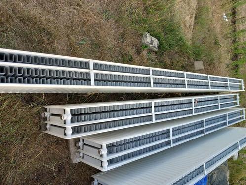 Radiatoren, Doe-het-zelf en Bouw, Verwarming en Radiatoren, Gebruikt, Radiator, 30 tot 80 cm, Ophalen