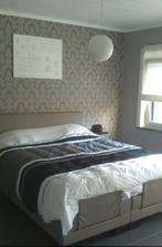 electrische boxspring, Ophalen, Gebruikt, Beige, Tweepersoons