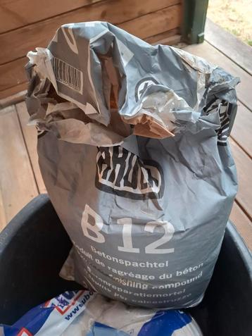 B12 reparatie cement, Enlèvement ou Envoi, Comme neuf