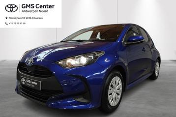 Toyota Yaris 1.5 VVT-i Hybrid Dynamic - incl 2 jaar KARE, Auto's, Toyota, Gebruikt, Zwart, 450 kg, 5 zetels