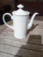 Witte koffiekan, Ophalen