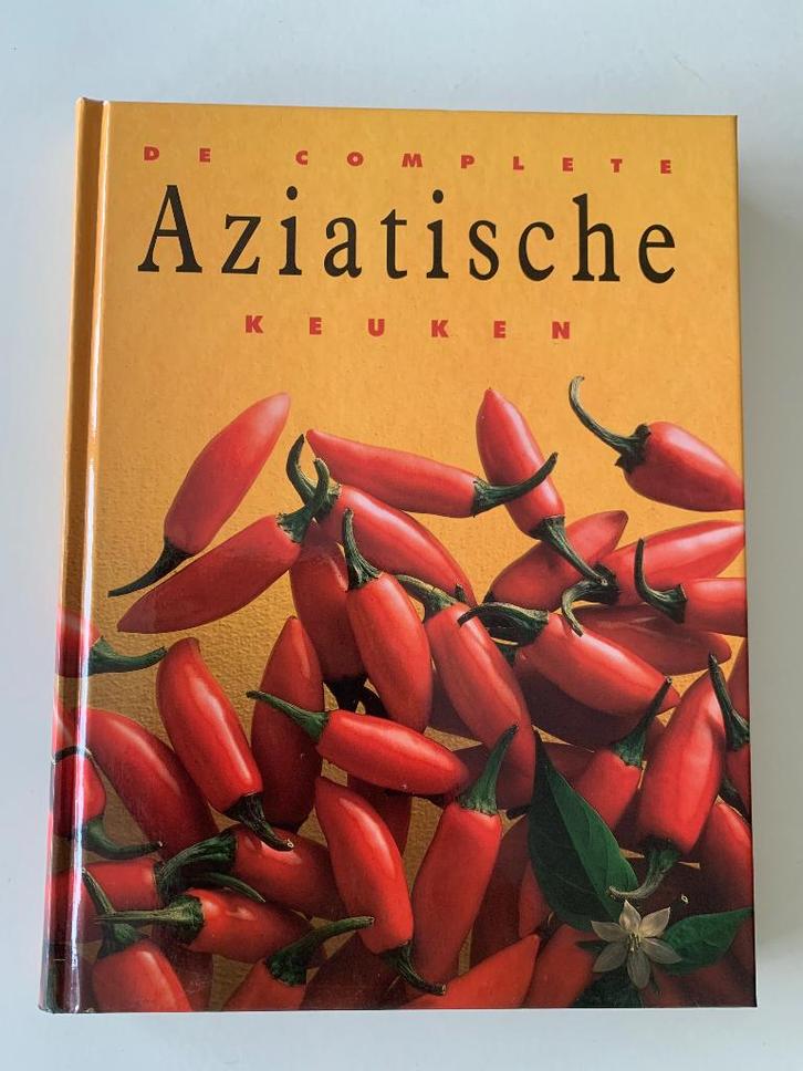 De complete Aziatische keuken, Boeken, Kookboeken, Zo goed als nieuw, Azië en Oosters, Ophalen of Verzenden