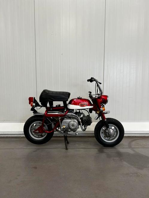 Honda Z50A - Z50Z K1 in Prachtige Patine, Fietsen en Brommers, Brommers | Honda, Ophalen