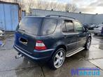 MERCEDES ML W163 Rechts achterlicht 1998-2005, Mercedes-Benz AG, Mercedes-Benz, Utilisé, Mercedesstrasse 120
70372  Stuttgart, DE