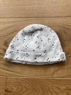 Bonnet blanc avec étoiles grises Obaïbi, Enfants & Bébés, Vêtements de bébé | Taille 56, Obaibi, Garçon ou Fille, Utilisé, Autres types