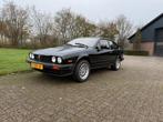 Alfa GTV6 uit 1985 met airco en 2.5 motor, Auto's, 2500 cc, 4 zetels, Zwart, Zwart