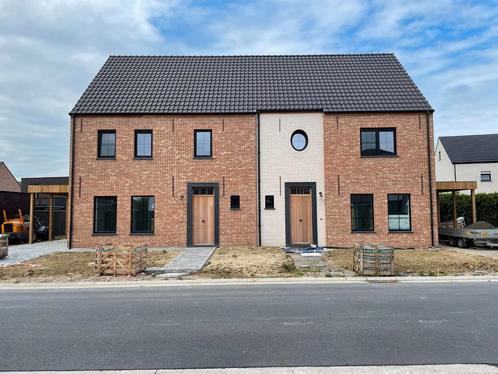 Woning te huur in Roeselare, Immo, Maisons à louer, Maison individuelle