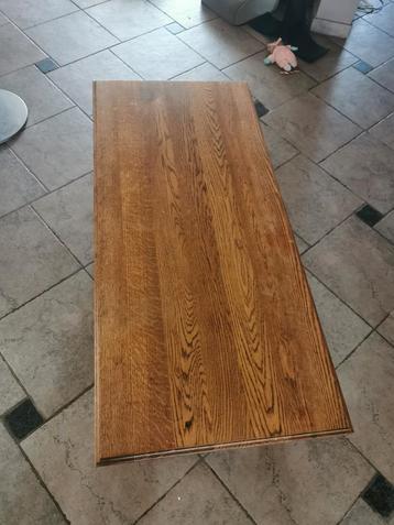 table basse de salon  beschikbaar voor biedingen