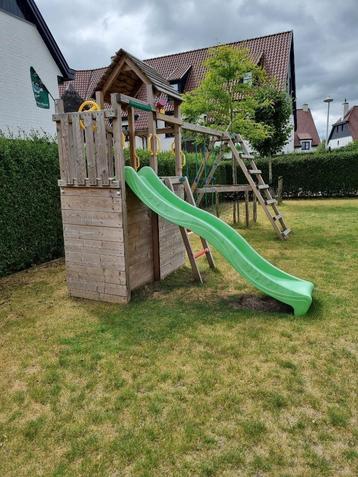 jungle gym speeltoestel beschikbaar voor biedingen