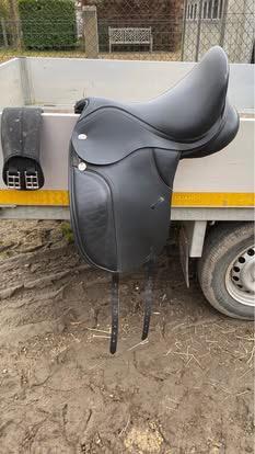 Thorowgood zadel 16,5” beschikbaar voor biedingen