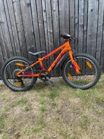 MTB kinderen, Fietsen en Brommers, Ophalen, Versnellingen, Zo goed als nieuw, Cube