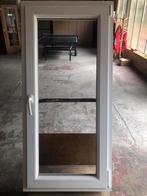 GRATIS draai kip raam in PVC 146 x 70 cm met thermopane glas, Ophalen, Kunststof, Gebruikt, Minder dan 75 cm