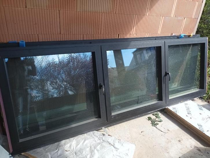 1 raam (Profel P4000NT - Alu / zwart) (L 317cm - H 105cm), Doe-het-zelf en Bouw, Glas en Ramen, Nieuw, Gevelraam of Ruit, 80 tot 120 cm