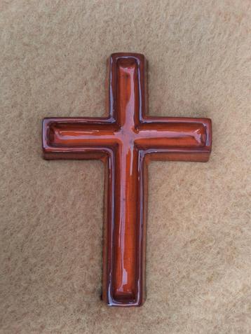 Tieberghein design kruis met stempel. beschikbaar voor biedingen