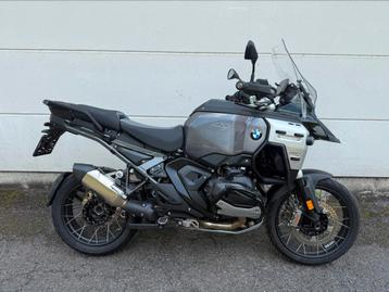 BMW R 1300 GS Adventure Triple Black 2025 BTW beschikbaar voor biedingen