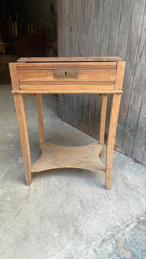 Nachtkastje, Huis en Inrichting, Tafels | Sidetables, Zo goed als nieuw, Ophalen