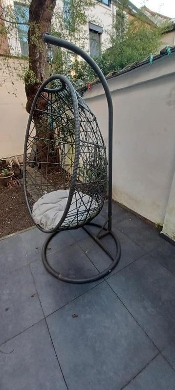 Egg hangstoel, Ophalen, Gebruikt, Metaal