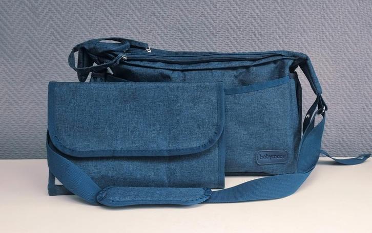 Sac à langer babymoov, Enfants & Bébés, Sac à langer bébé, Comme neuf, Sac d'épaule, Enlèvement