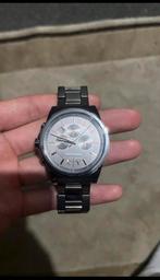 Montre ARMANI EXCHANGE NEUF (219€) elle est 170€, Handtassen en Accessoires, Horloges | Heren, Overige merken, Overige materialen