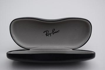 Etui à lunettes RAY-BAN beschikbaar voor biedingen