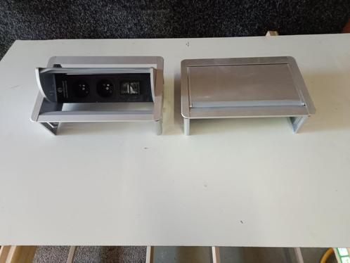 Stopcontacten inbouw, Doe-het-zelf en Bouw, Elektriciteit en Kabels, Nieuw, Stopcontact, Ophalen