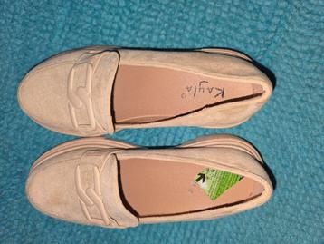 Chaussures neuves taille 37, Enlèvement, Neuf, Beige