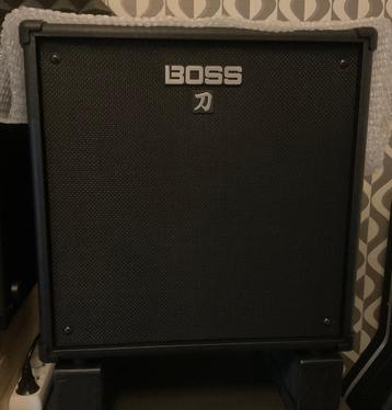 Boss Katana Bass 110 te koop. beschikbaar voor biedingen