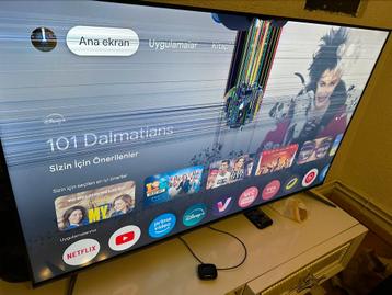 Tcl Qled smart tv 55 inch met schade beschikbaar voor biedingen