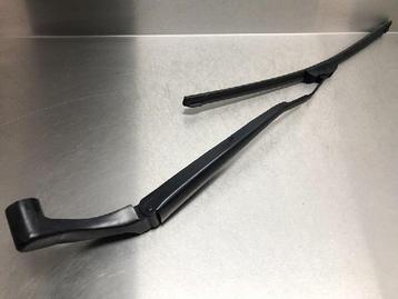 RUITENWISSERARM VOOR Mazda 2 (DJ / DL) (01-2014/02-2018) beschikbaar voor biedingen