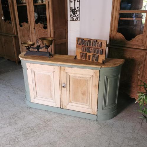 Buffet en brocante ancienne avec côté rond L 170 H 87 D 40, Maison & Meubles, Armoires | Buffets, Utilisé, Moins de 100 cm, 150 à 200 cm