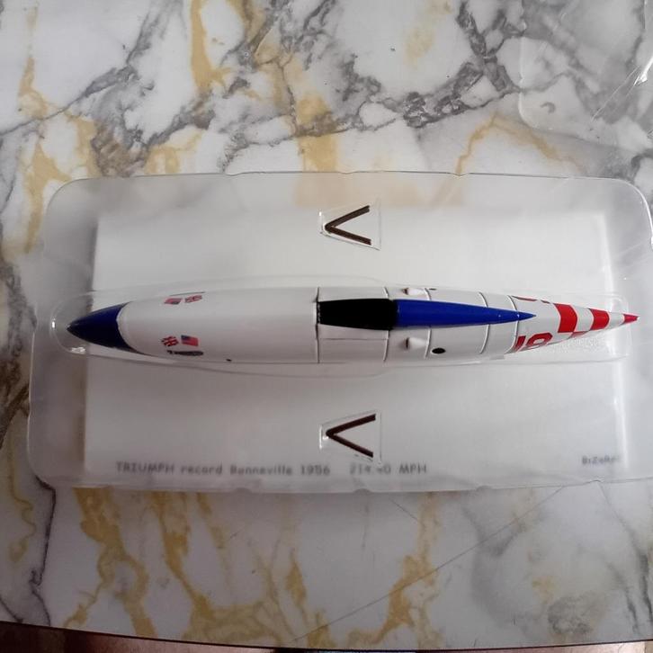 Motorfiets, Verzamelen, Automerken, Motoren en Formule 1, Nieuw, Motoren, Ophalen of Verzenden