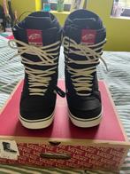 *Nouveau* boots de snowboard VANS INVADO OG, Enlèvement ou Envoi, Bottes de neige, Neuf