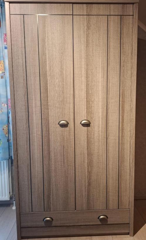 Largo Kledingkast Gami, Huis en Inrichting, Slaapkamer | Bedden, Gebruikt, Overige maten, Overige maten, Hout, Bruin, Ophalen